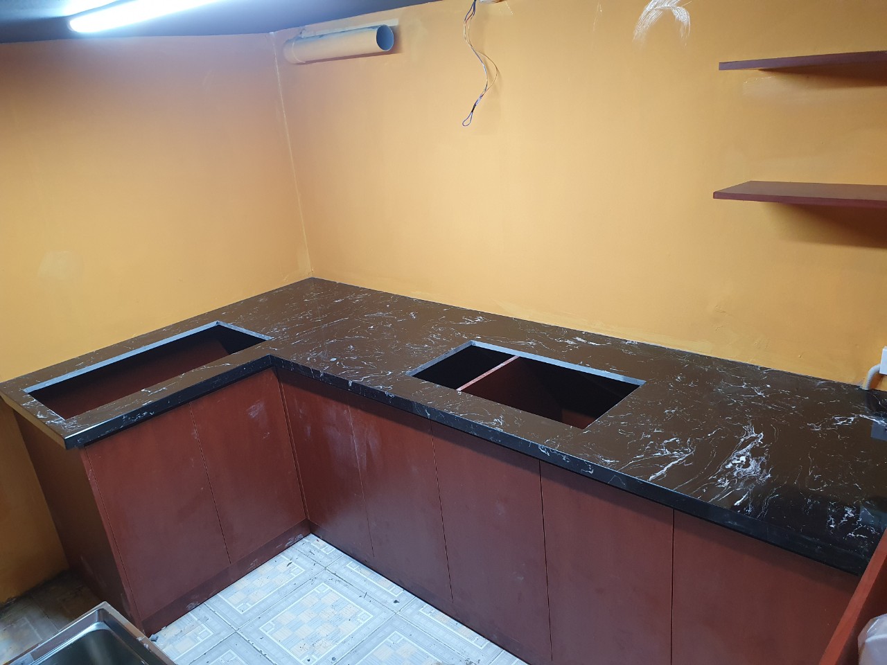 Đá ốp bàn bếp rẻ tại hà nội