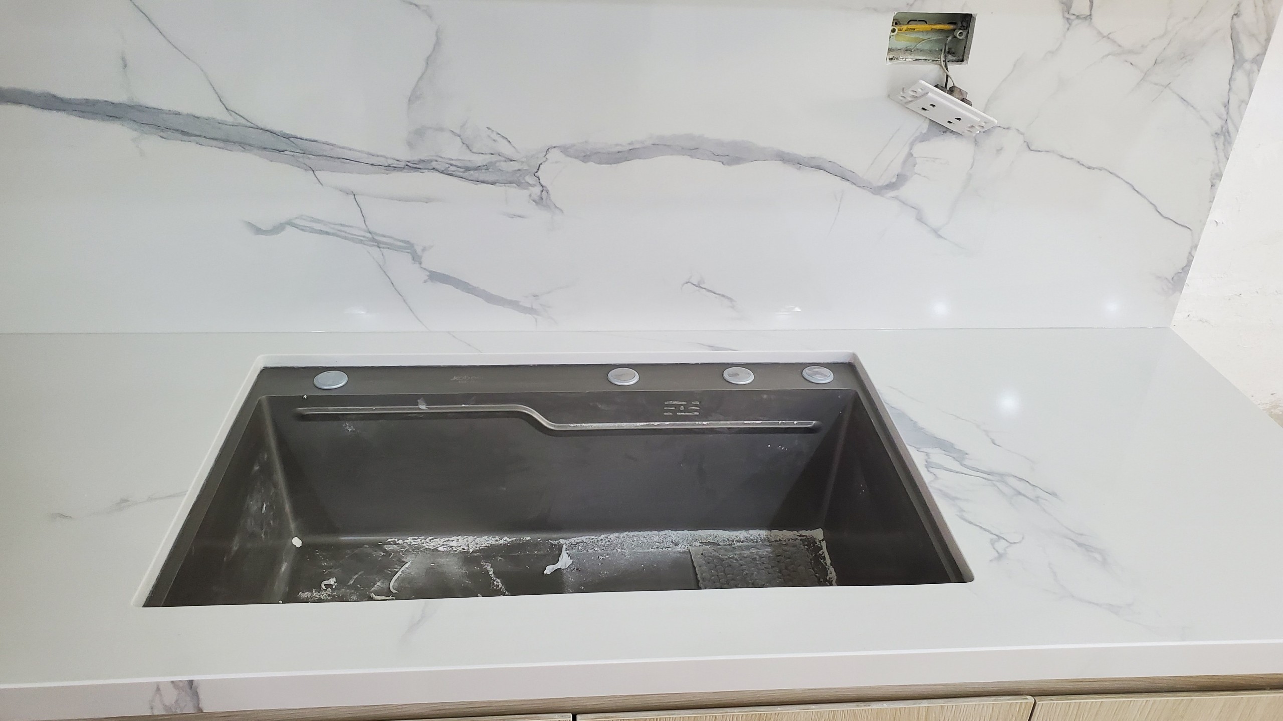 Đá ốp mặt bếp long biên hà nội