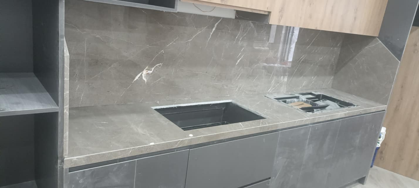 Mặt bàn bếp cầu giấy