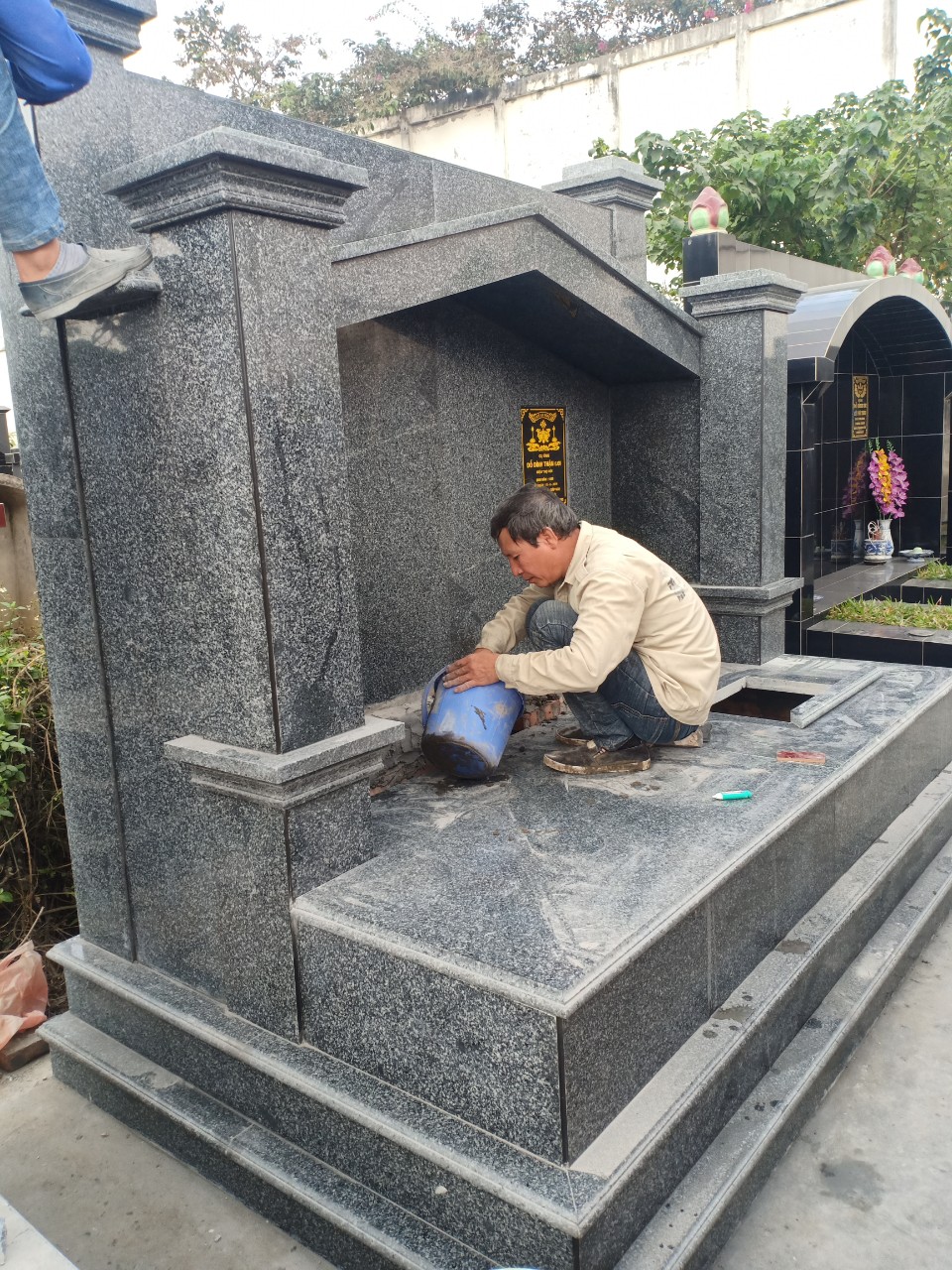 Đá ốp mộ giá rẻ tại hà nội