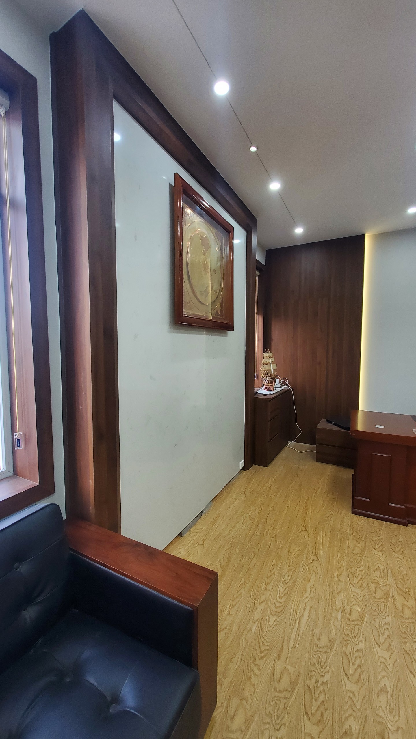 Ốp vách tường tại hoàng mai hà nội